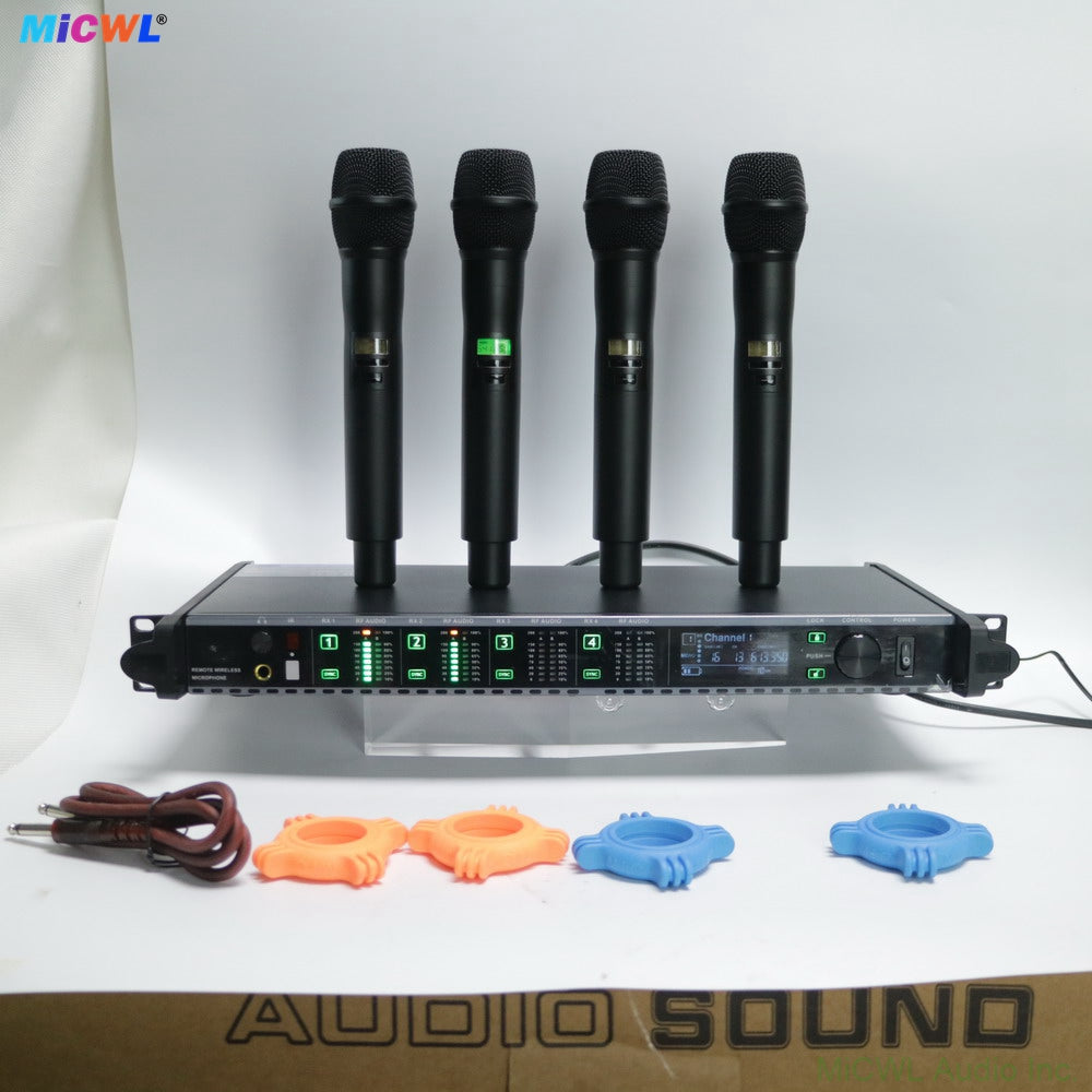 AD4Q 4-Channel Digital Wireless Microphone System with 4 x KSM9 Handheld Mics - UHF True Diversity for Singing